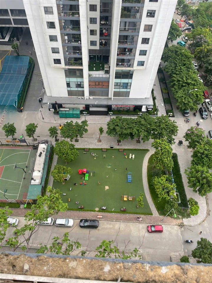 Bán căn hộ 2 ngủ, 2vs, sổ đỏ full nội thất giá 3.9x tỷ  0878 800 ***