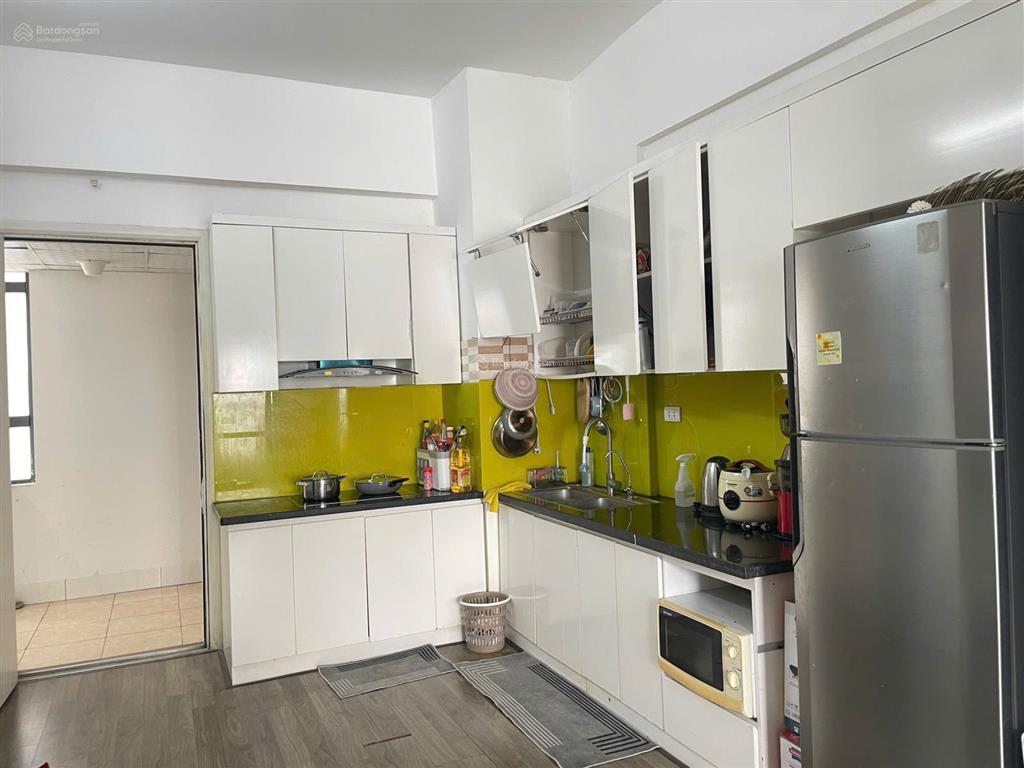 Bán căn hộ 2 ngủ, 2vs, sổ đỏ full nội thất giá 3.9x tỷ  0878 800 ***