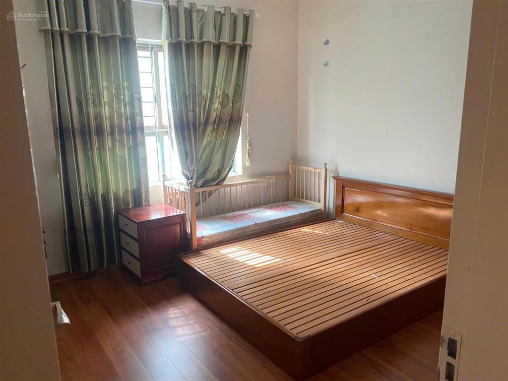 Bán căn hộ 2 phòng ngủ 70m2 tại ct6 xa la hà đông giá cạnh tranh 3.x5 tỷ.  em định 0878 800 ***