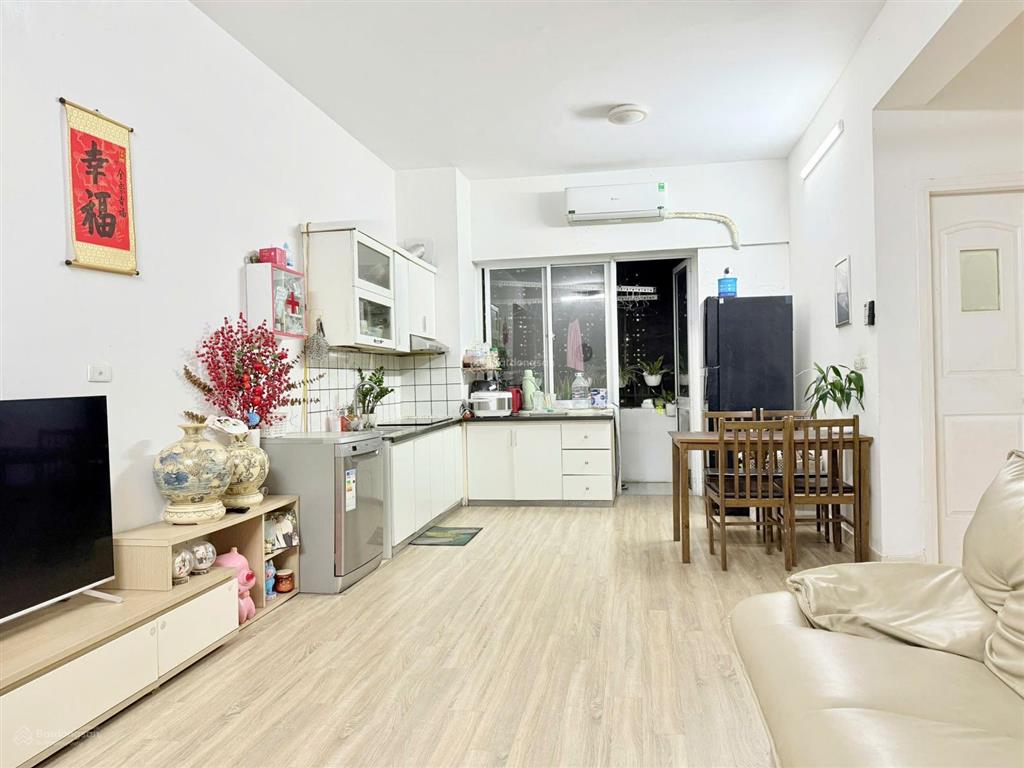 Bán căn góc 2 ngủ 83,3m2 tại chung cư nam xa la, hđmb giá 4. x tỷ  em định 0878 800 ***