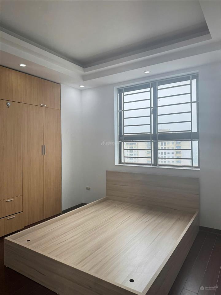Bán căn 2 ngủ 69m bc đông nam , full nội thất như hình giá hơn 4 tỷ  em định 0878 800 ***