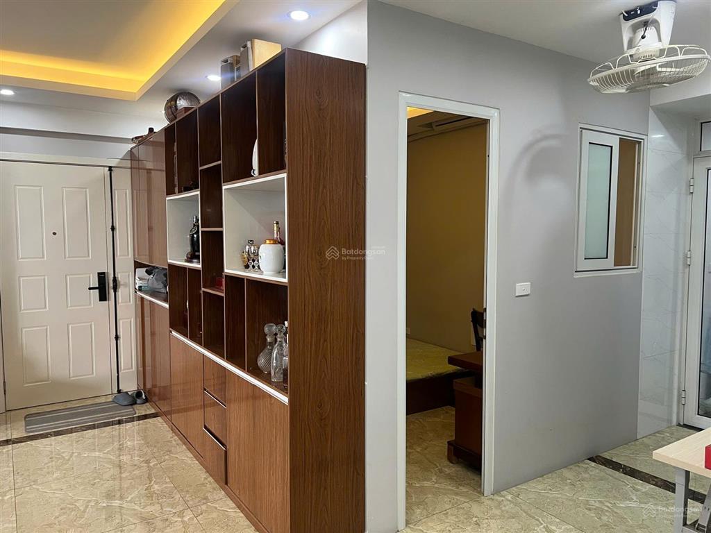 Bán căn hộ 4 ngủ, 2vs, sổ đỏ full nội thất mới, giá 10,x tỷ  em định 0878 800 ***