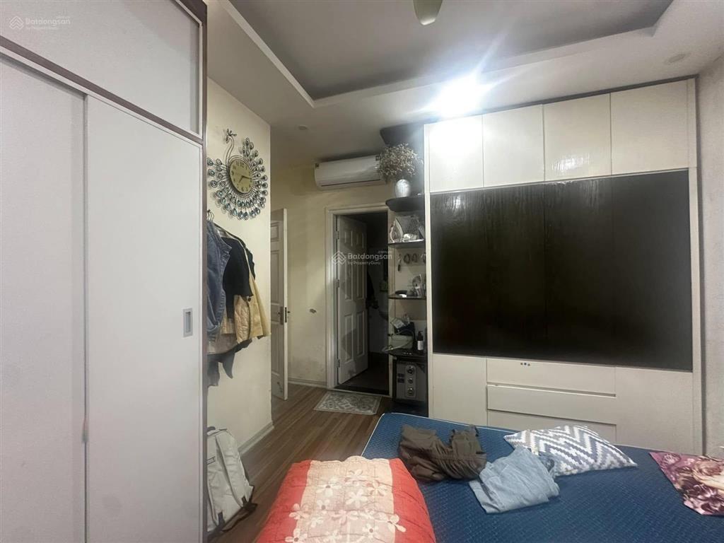 Bán căn 2 phòng ngủ 78m2 tại cc viện 103 hà đông, full nội thất giá 5.x tỷ.  em định 0878 800 ***