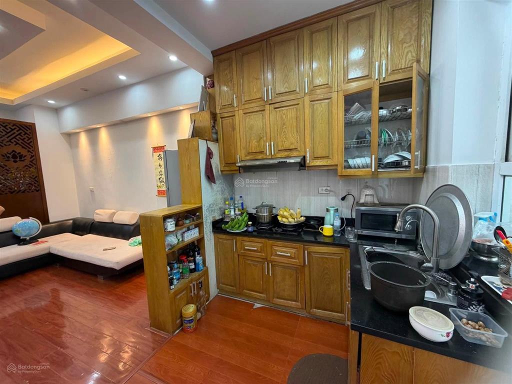 Bán căn hộ góc ct5 kđt xa la  68m²  2 ngủ 2 wc  tầng đẹp  giá chỉ 4,2 tỷ thương lượng