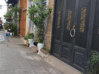 Nhà căn góc 2 mặt hẻm. hxh quay đầu trước nhà, đường số 7, p.3 gò vấp, dt 45m, 2 tầng, giá 6,86 tỷ