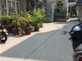 Hxh cầm bá thước, p.7, phú nhuận, 5 tầng, ngang 5m, giá 9,3 tỷ.