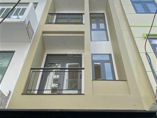 Nhà hxh đường huỳnh văn bánh, p.13, phú nhuận, dt 55m, 4 tầng, giá chỉ 9,3 tỷ.
