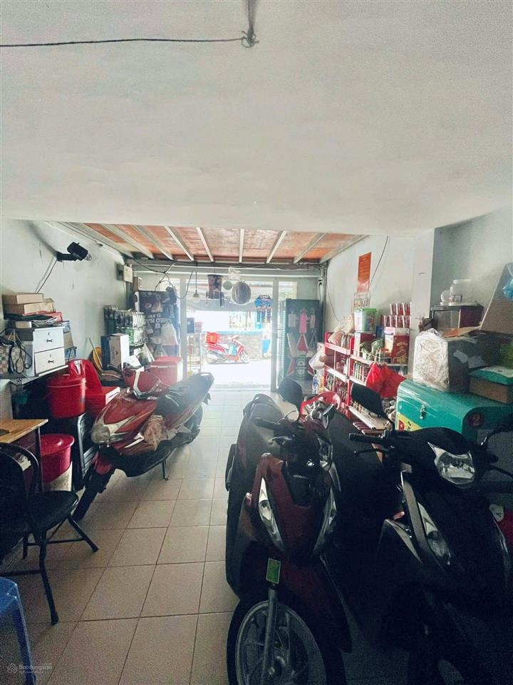 Nhà hxh đường nguyễn bặc, p.tân sơn hòa (p3 tân bình cũ), dt 42m, 4 tầng, giá 7,9 tỷ.