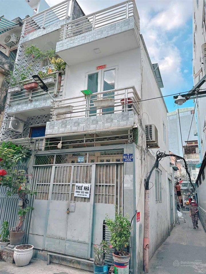 Nhà đường lý chính thắng, p.8, q.3, dt 28m, gồm 2 tầng, giá 4,8 tỷ.