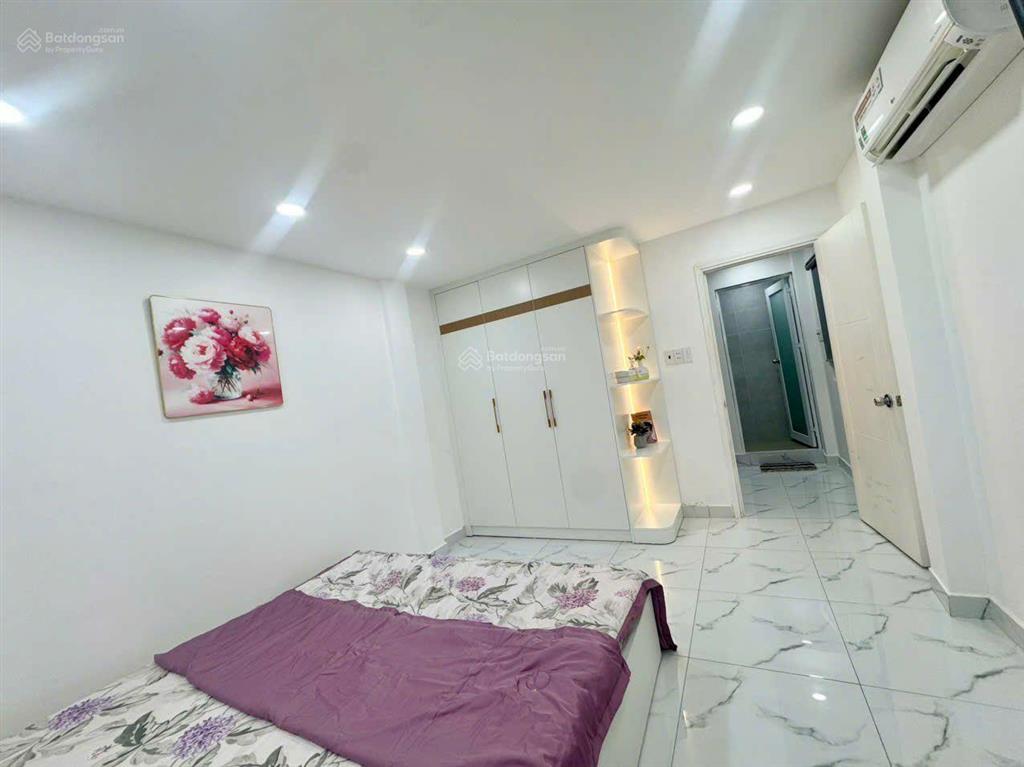Nhà đường trần khắc chân, p.9, phú nhuận, 2 tầng, giá 4,4 tỷ