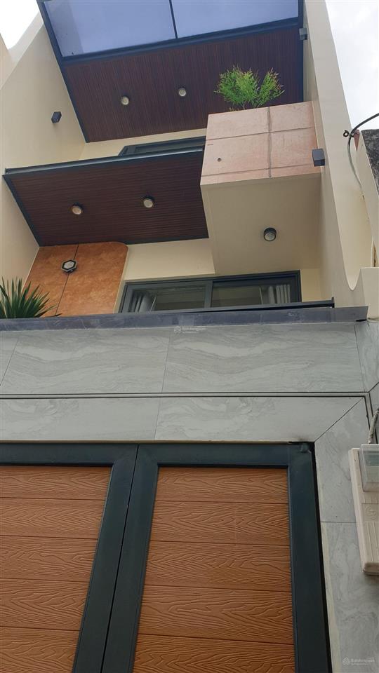 Nhà đường phan văn trị, p.10, gò vấp, dt 37m, 3 tầng, giá 6,55 tỷ tl. đối diện khu city land.