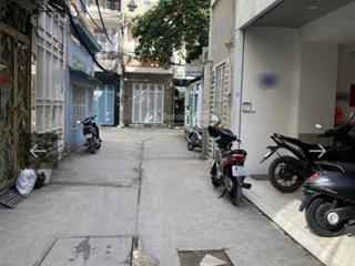 Nhà 4 tầng, hẻm ô tô đường hùynh văn bánh, p. 13, phú nhuận, dt 55m2, giá 9,3 tỷ.