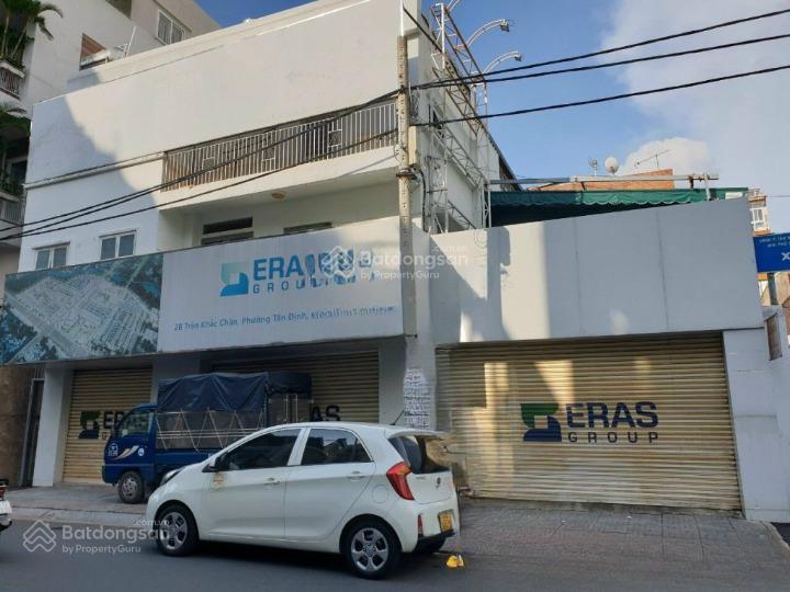 Cho thuê nhà góc 2mt trần khắc chân, quận 1. dt 15x25m. 1 trệt, 3 lầu. dtsd 1.200m2