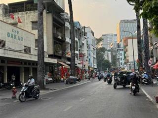 Bán np mặt phố trương hán siêu, 9,4 tỷ, 39m2, 4pn, 3wc, view đẹp, chính chủ