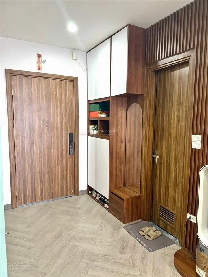 Hiếmem bán căn vip 2 pn 2 wc 76,5 m2 k35 tân mai. giá bán nhanh 6.886 tỷ.