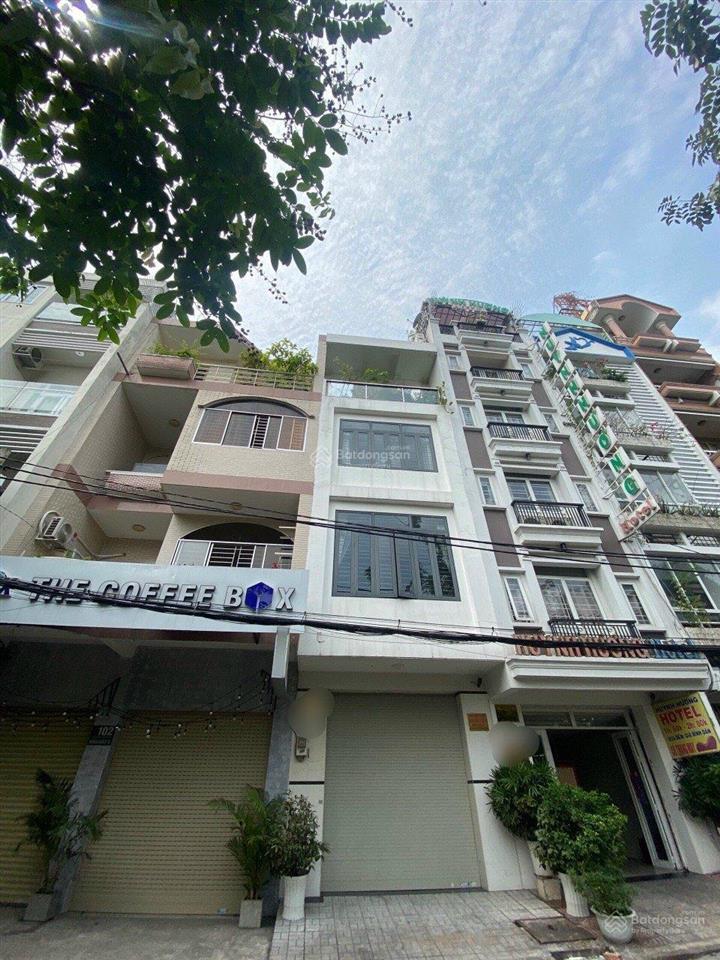 Giá cực tốt, nhà mặt tiền nguyễn hồng đào, 4 x 16, 3 tầng, giá chỉ 17 tỷ