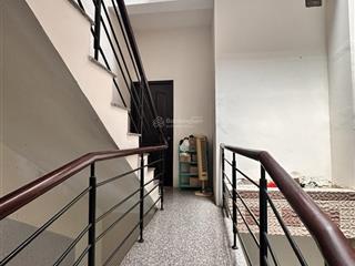 Nhà kdc bình hưng . đối diện chợ bình hưng 4 tầng chỉ 9ty1