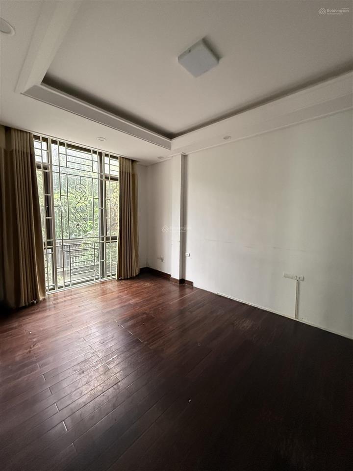 Cho thuê biệt thự nhà vườn tổng cục 5 tân triều, gần nguyễn xiển, 100m², 4 tầng, căn góc, 25 tr/th
