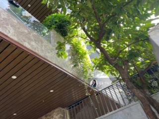 Shophouse 2 mặt tiền ngay bến du thuyền ven sông hàn  sẵn sổ lâu dài, giá tốt