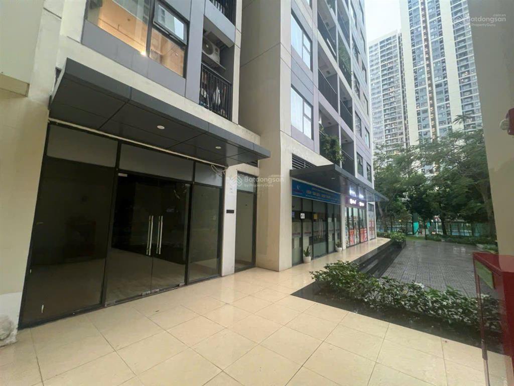 Cho thuê shop khối đế vinhomes grand park vị trí đẹp view nội khu diện tích lớn