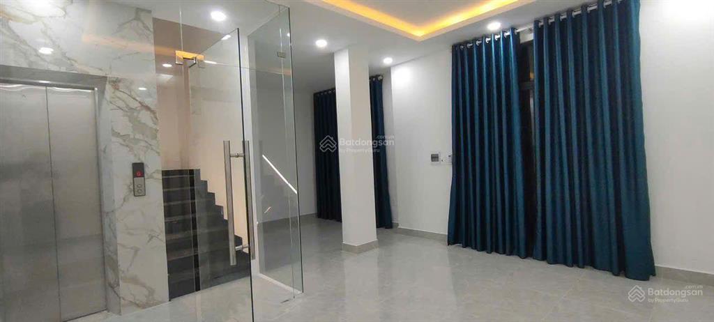 Bán gấp nhà phố t9 vinhomes grand park diện tích 108m2 đã hoàn thiện cao cấp