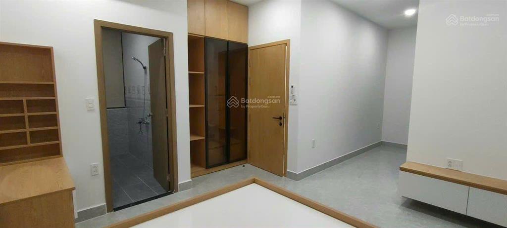 Bán gấp nhà phố t9 vinhomes grand park diện tích 108m2 đã hoàn thiện cao cấp