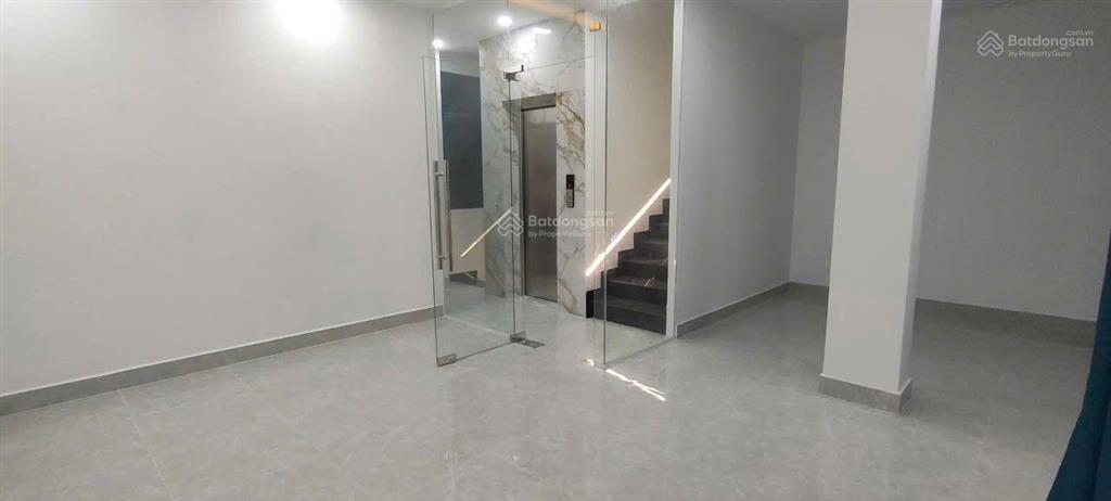 Bán gấp nhà phố t9 vinhomes grand park diện tích 108m2 đã hoàn thiện cao cấp