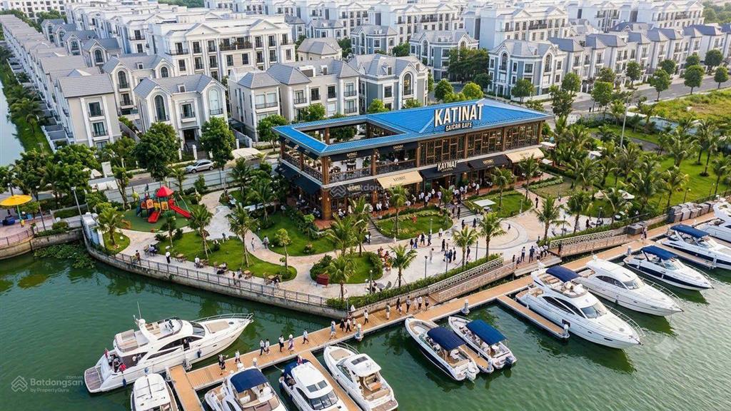 Cho thuê nhà phố the manhattan glory vinhomes grand park nhà phố diện tích 96m sàn 280m