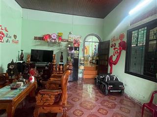 Nhà mặt tiền kinh doanh đường nguyễn chích gần biển bắc nha trang