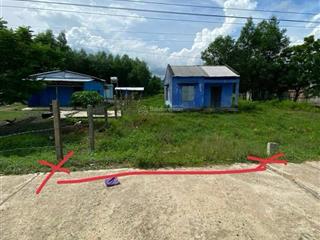 Bán đất ninh tân ninh hòa full thổ diện tích 200m giá chỉ 790 triệu nằm khi dân cư . gần trường