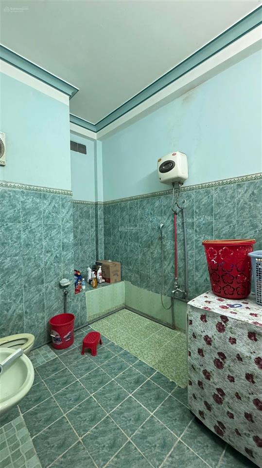 Bán nhà 3 tầng hiện đại ngay trung tâm cách biển chỉ vài phút di chuyển
diện tích 32,7m