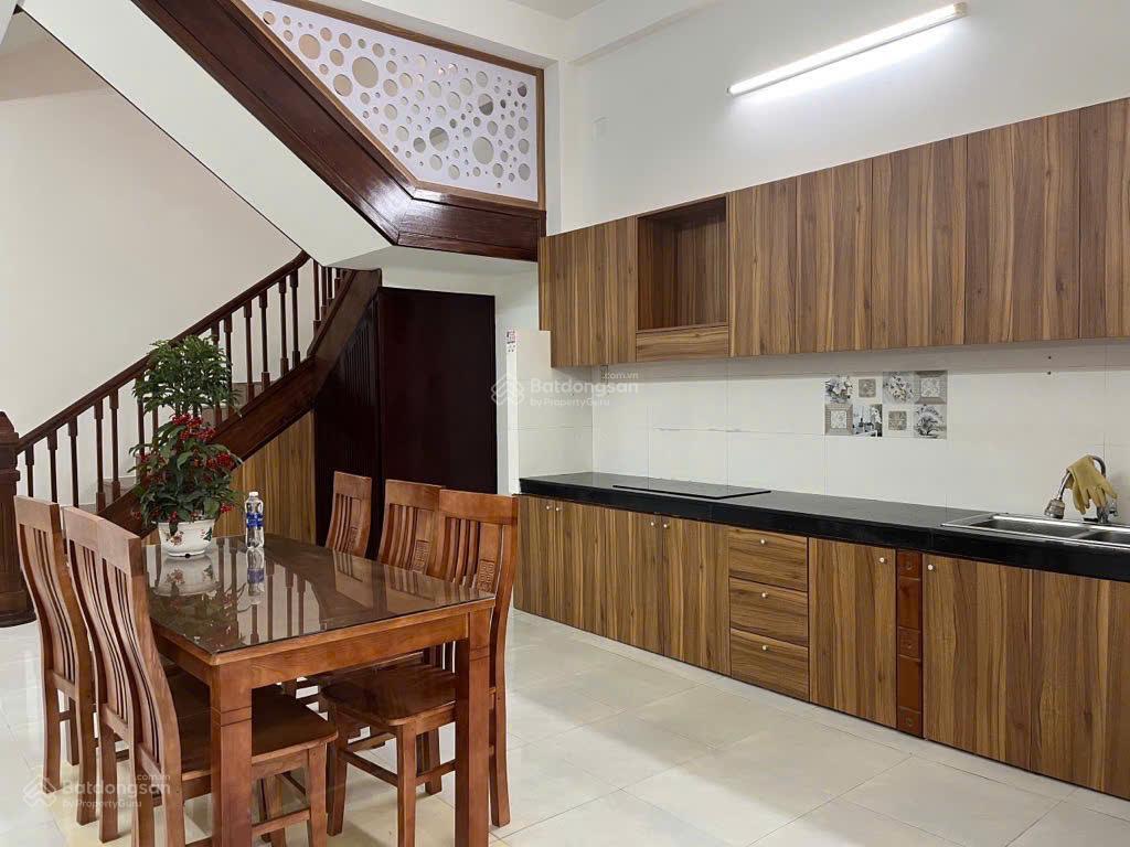 Bán nhà 2,5 tầng thủy sơn 4  bãi tắm sơn thủy  giá 8, x tỷ tl