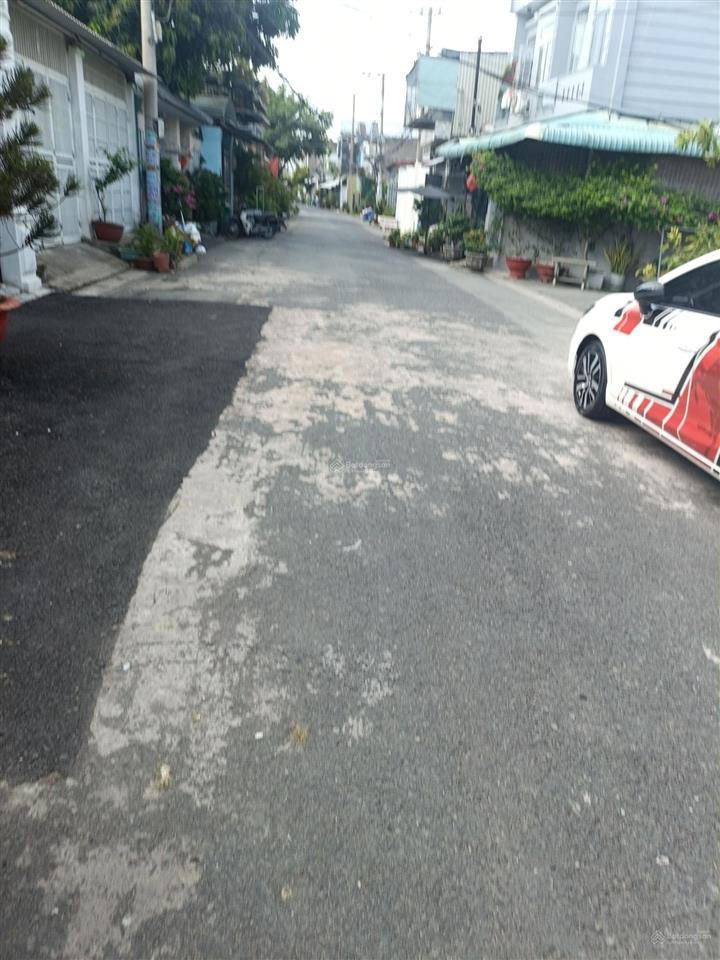 Bán đất bà điểm hóc môn165m3khu phân lô giáp quận 12 chỉ 6,1 tỷ