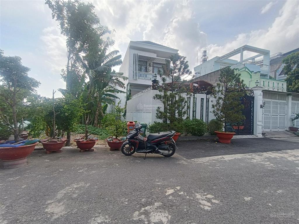 Bán đất bà điểm hóc môn165m3khu phân lô giáp quận 12 chỉ 6,1 tỷ