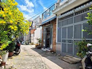 Bán nhà nguyễn văn quá  90m2  2 tầng  xe hơi đậu cửa chỉ 4,99 tỷ