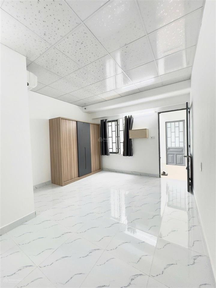 Bán chdv ngay nguyễn văn quá  115m(5*23) 5 tầng hxh chỉ 8,8 tỷ
