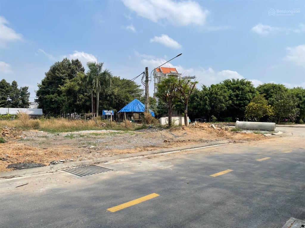Cho thuê quyền sử dụng đất 8836m2 gần đường mỹ phước tân vạn, khu vực thuận giao, bình dương