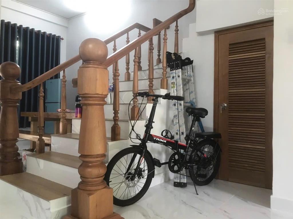 Cho thuê nhà phố aqua waterpoint 9tr/tháng