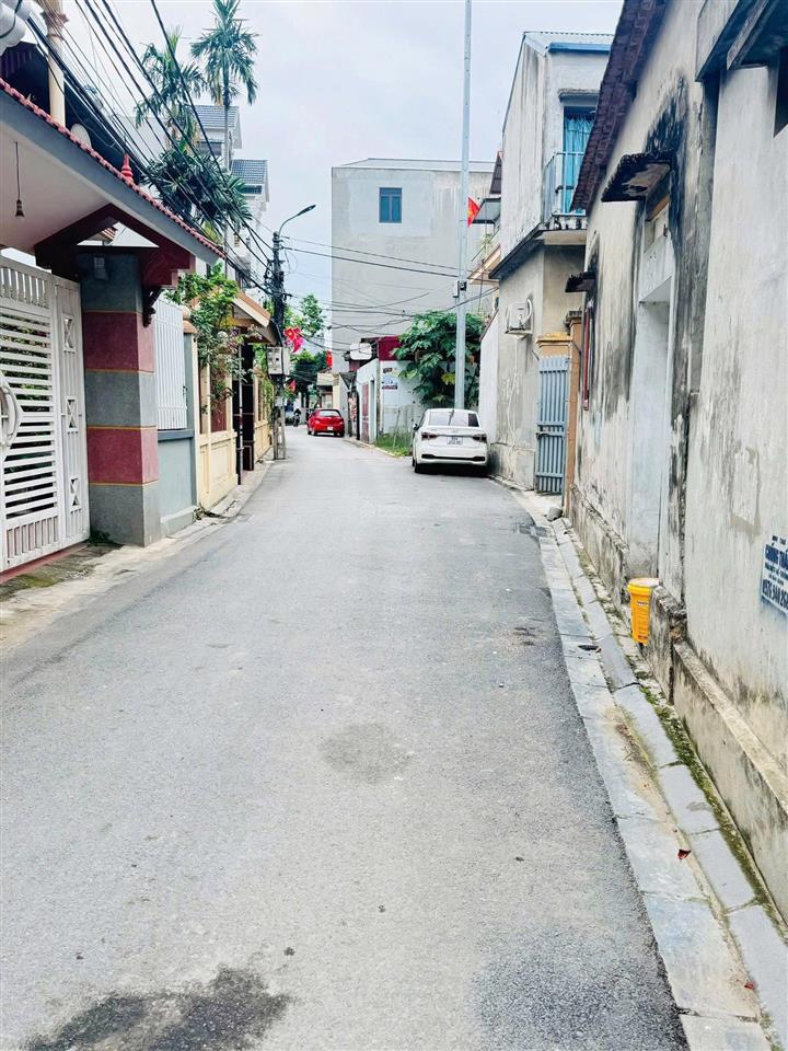 Chưa đến 4 tỷ 55m2 mai lâm xã đông anh  mt 4m hậu 4m  500m ra cầu đông trù, cầu tứ liên