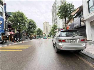 8.9 tỷ nhà dòng tiền phố Xuân Diệu - Tây Hồ-Đầu tư giữ tiền sinh dòng tiền
