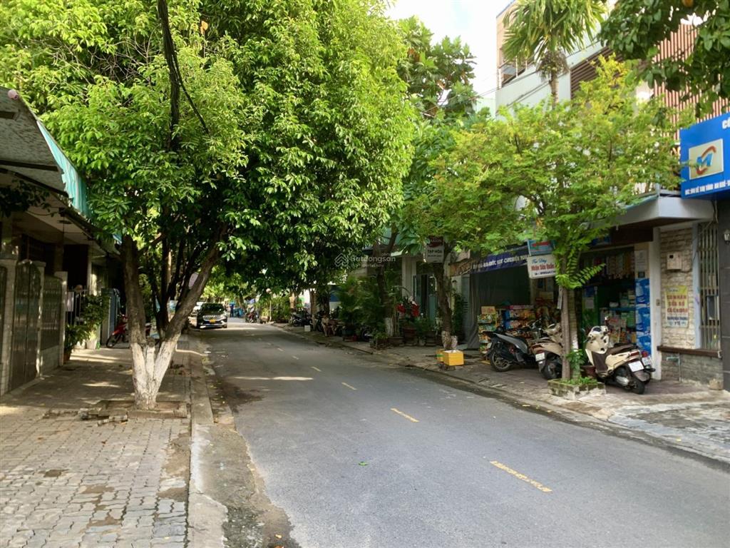 Sụp hầm góc 2 mặt tiền đường cù chính lan. phù hợp đầu tư, xây căn hộ.