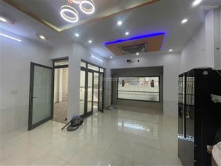 Sụp hầm. nhà 3 tầng ngang khủng 9m phạm nhữ tăng. phù hợp làm căn hộ, dạy học, nhà trẻ