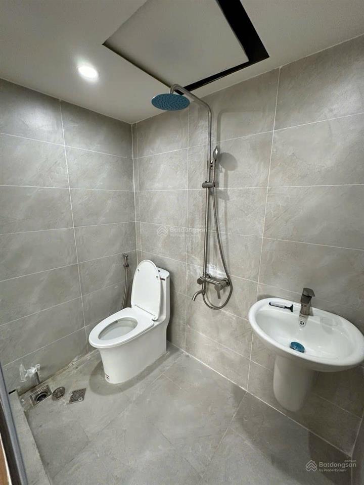 Sụp hầm. tòa căn hộ 7 tầng. đường 7m5. ngay đại học ngoại ngữ, đông á. dòng tiền 1,2 tỷ/năm.