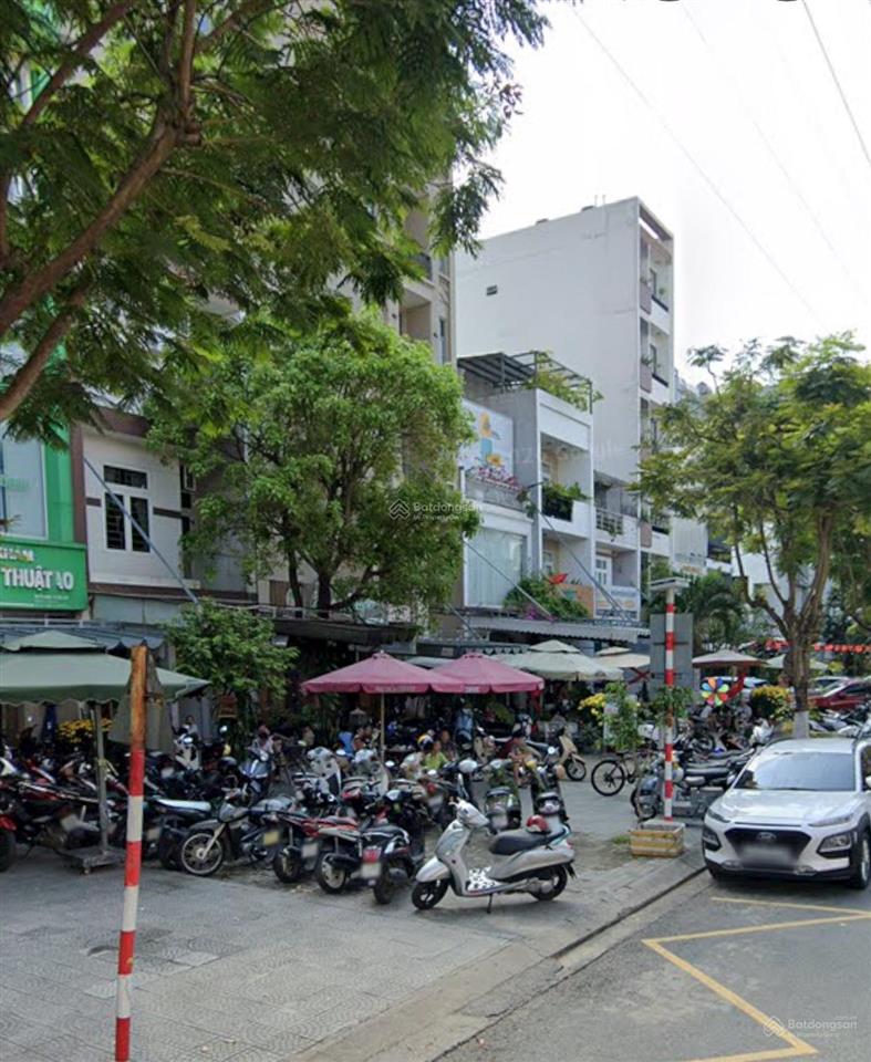 Sụp hầm. nhà 2,5 tầng phố lê thanh nghị. 118m2 ngang 5m. giá hời
