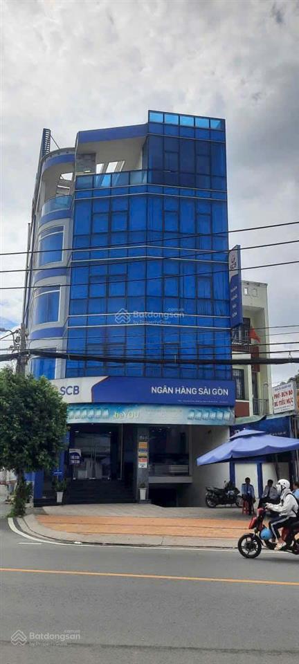 Tòa nhà góc 2 mặt tiền 10x20, 1 trệt 4 lầu + hầm, dtsd 1000m2, kha vạn cân, linh xuân, thủ đức