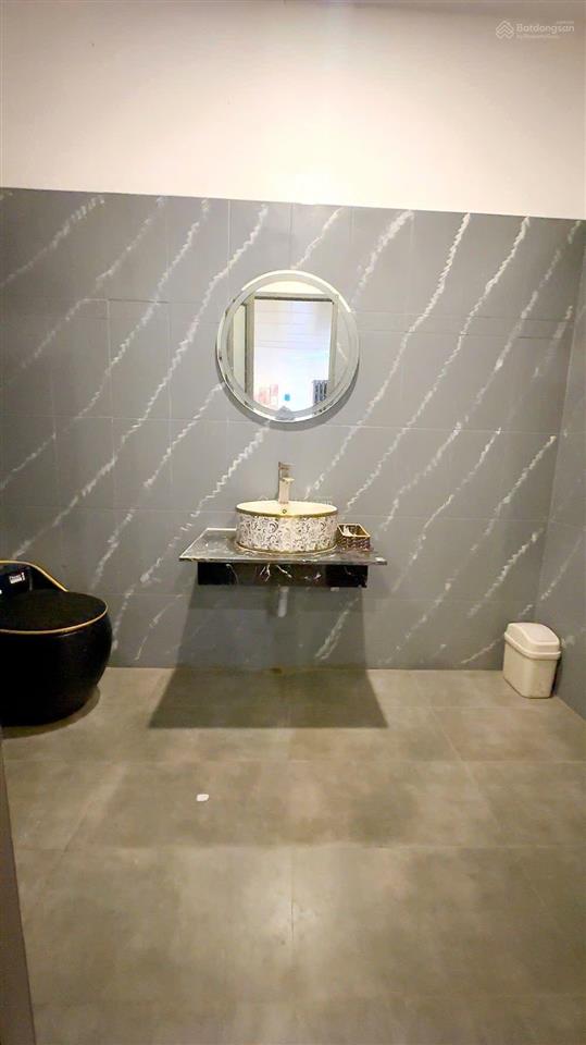 Khách sạn lê văn quới 7 tầng thang máy xịn dòng tiền 90tr/tháng chỉ 29.99 tỷ
