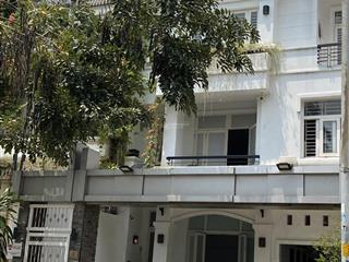 Bán biệt thự chính chủ giá rẻ 28,5 tỷ tại khu đô thị nam long quận 7