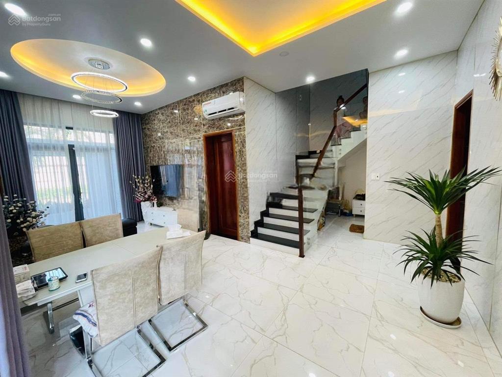 Biệt thự view biển vingroup cần giờ trần phú, p5, vũng tàu  165m2 giá 12.5 tỷ  sổ hồng hoàn công