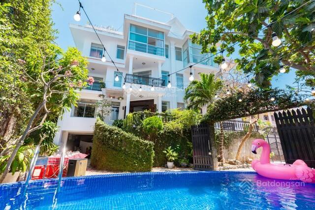 Bán biệt thự view biển  trần phú, p1, vũng tàu  dt 303m2 sổ hồng, cách biển 200m, giá 30 tỷ tl