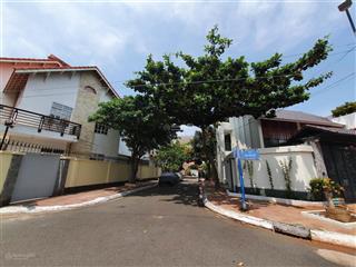 Hàng ngộp bán đất biệt thự khu á châu p2 vũng tàu 253,7m2 giá chỉ 18.5 tỷ, đông nam cách biển 500m